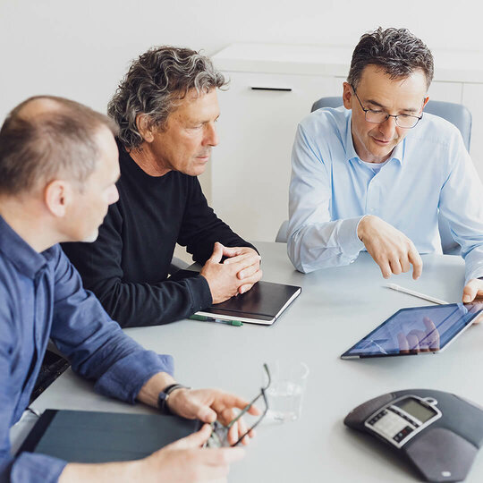 Besprechung Geschaeftsleitung 540x540px Besprechung Geschaeftsleitung 540x540px