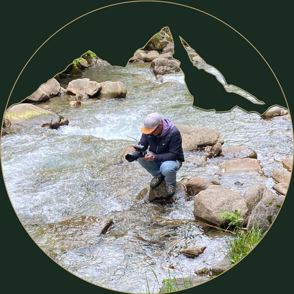 Aj Kachel Forograf im Wasser